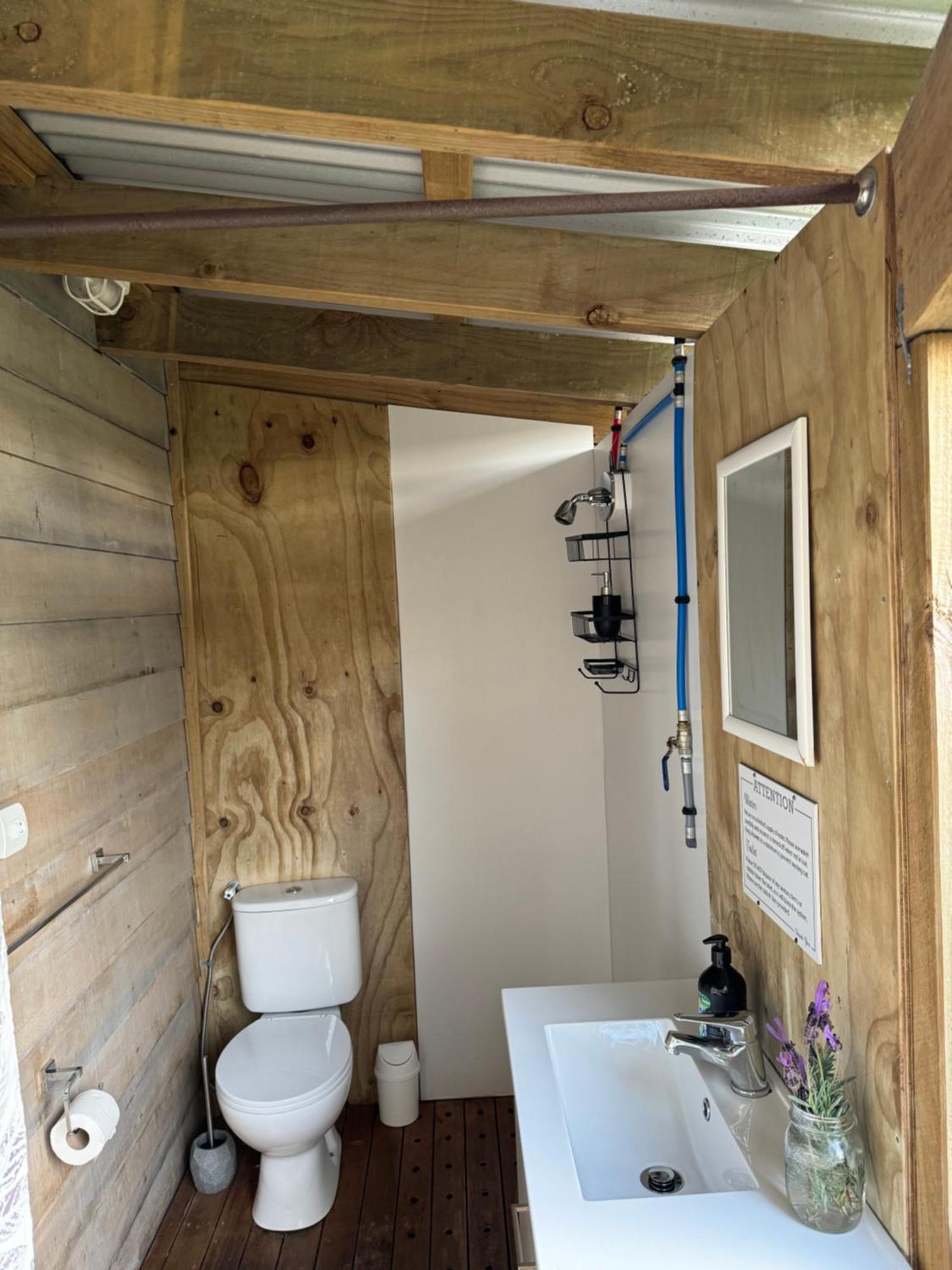 פאנגאריי Private Cabin Close To The City Centre מראה חיצוני תמונה
